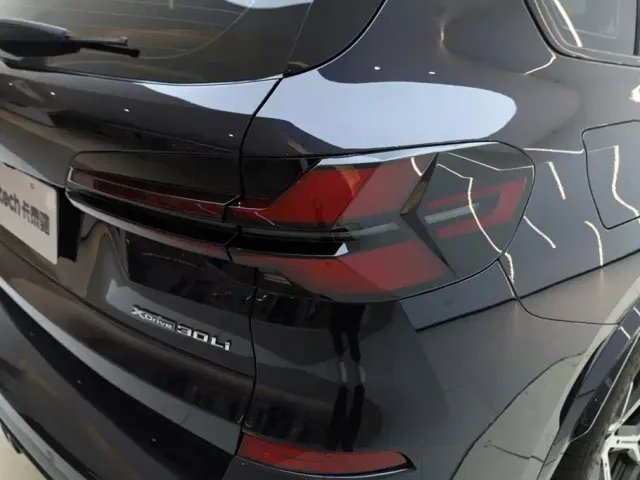 BMW X5 — Фото автомобиля 11