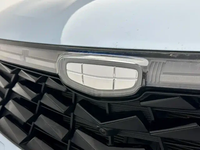 Geely Boyue — Фото автомобиля 25