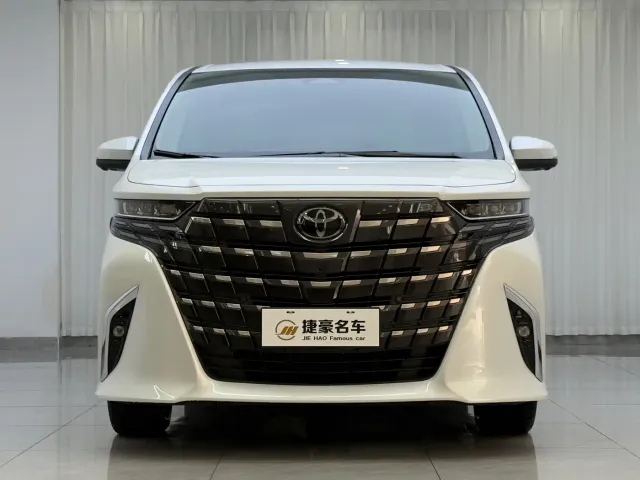 Toyota Alphard — Фото автомобиля 2