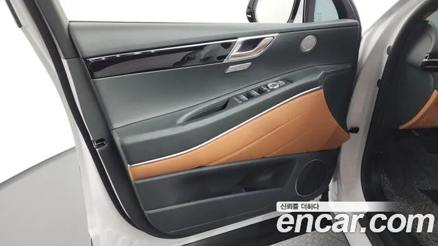 Genesis GV80 2.5T Бензин 2WD — Фото автомобиля 20