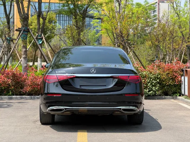 Mercedes-Benz S-Class — Фото автомобиля 5