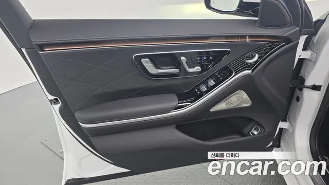 Mercedes-Benz S-Class W223 — Фото автомобиля 13
