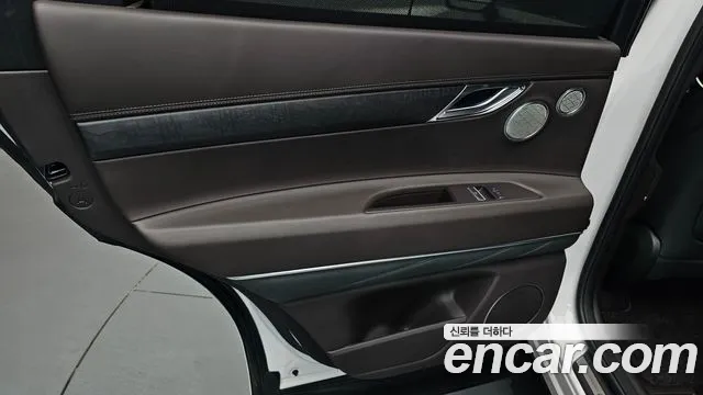 Genesis GV80 3.5T Бензин AWD — Фото автомобиля 24