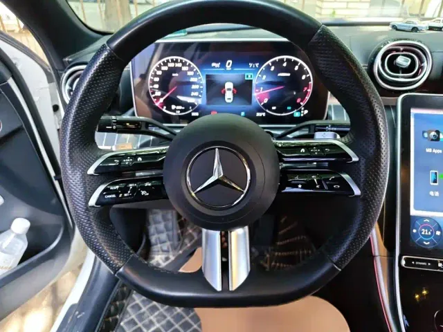 Mercedes-Benz C-Class — Фото автомобиля 2