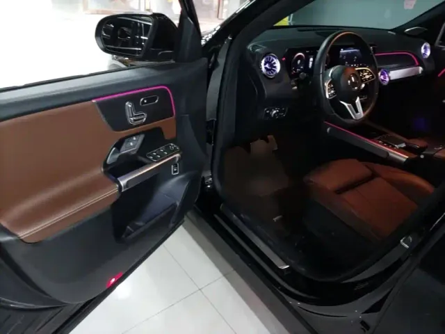 Mercedes-Benz GLB-Class — Фото автомобиля 15
