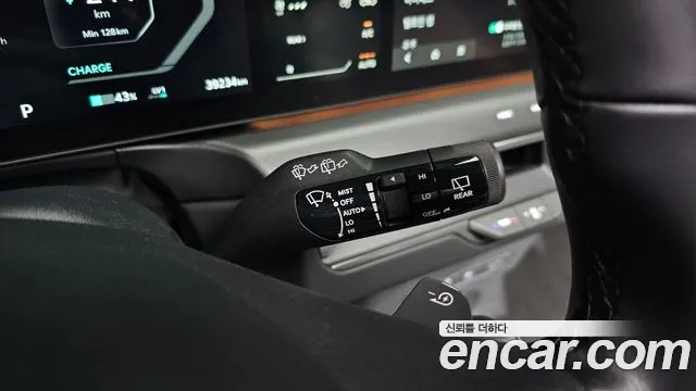 Kia EV9 — Фото автомобиля 16