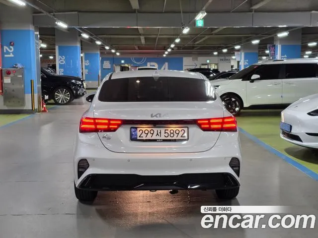 Фотография автомобиля — Kia K3