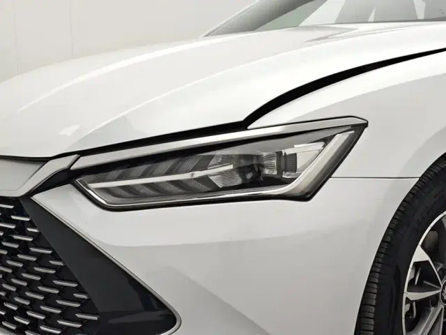 BYD Qin PLUS — Фото автомобиля 14