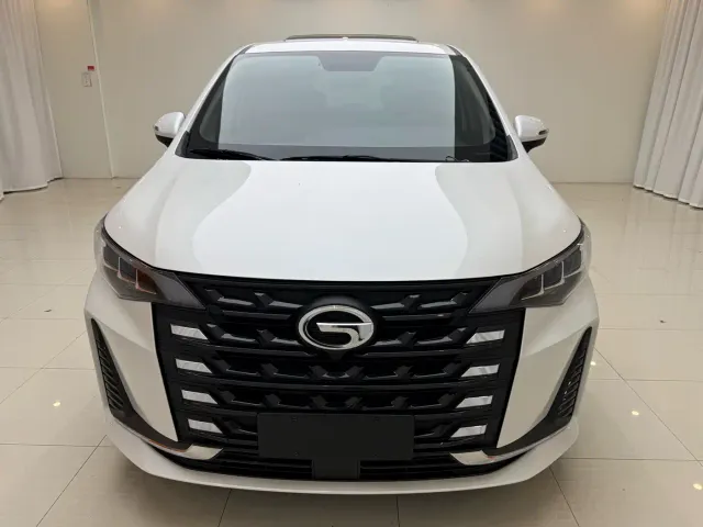 GAC Trumpchi M6 — Фото автомобиля 2