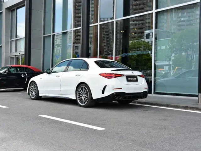 Mercedes-Benz C-Class AMG — Фото автомобиля 6
