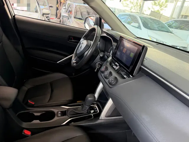 Toyota Corolla Cross — Фото автомобиля 9