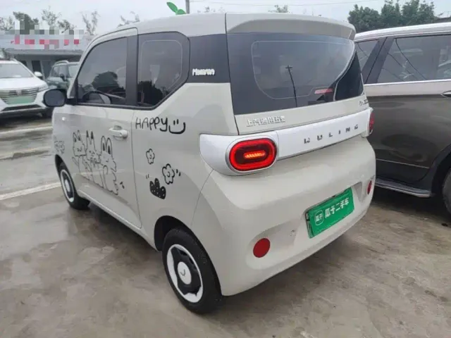 Wuling Hongguang Mini EV — Фото автомобиля 4