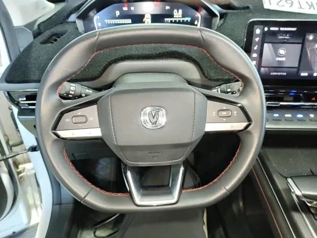 Changan CS55 Plus — Фото автомобиля 10