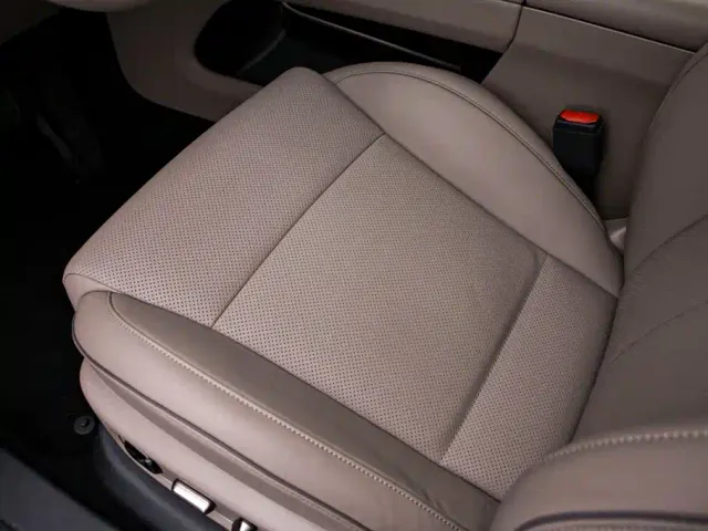 Li Auto i6 — Фото автомобиля 14