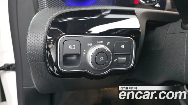 Mercedes-Benz A-Class W177 — Фото автомобиля 25
