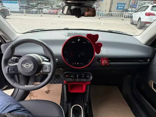 MINI Cooper — Фото автомобиля 5