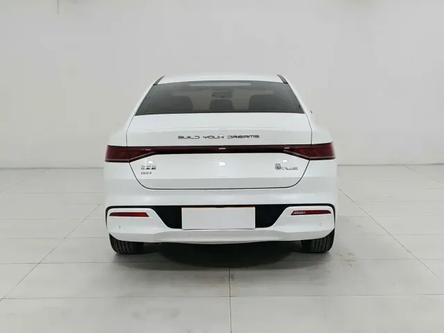 BYD Qin PLUS — Фото автомобиля 5