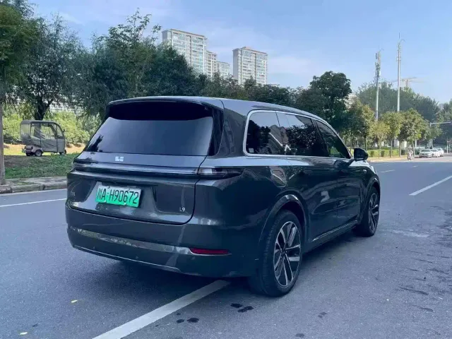 Li Auto L9 — Фото автомобиля 7