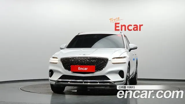 Genesis GV70 — Фото автомобиля 3
