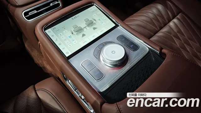 Genesis G90 — Фото автомобиля 17