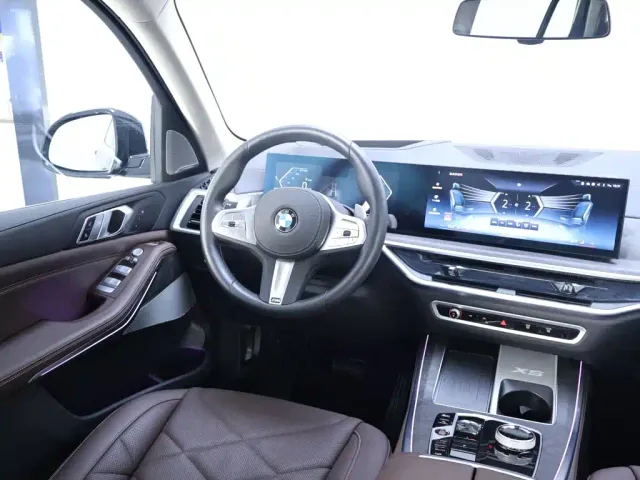BMW X5 — Фото автомобиля 14