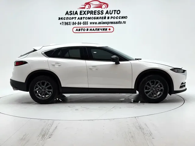 Mazda CX-4 — Фото автомобиля 9