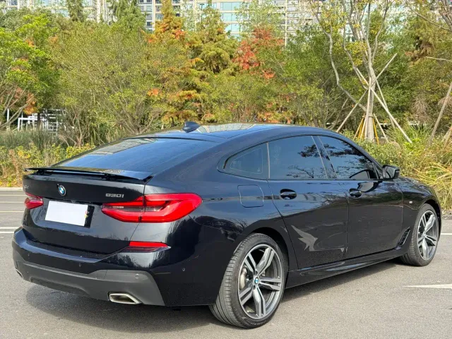 BMW 6 Series Gran Turismo — Фото автомобиля 17