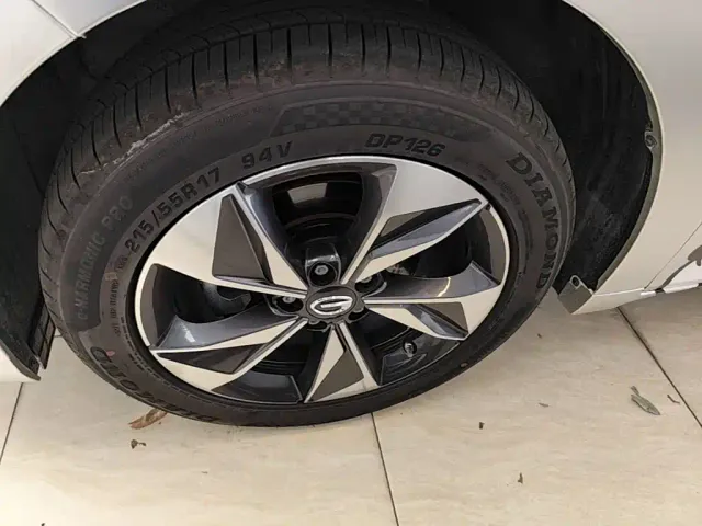 GAC Trumpchi M6 — Фото автомобиля 22