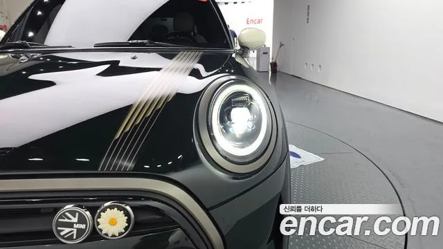 MINI Cooper — Фото автомобиля 7