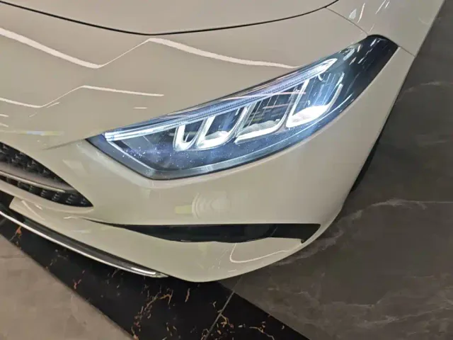 Mercedes-Benz A-Class — Фото автомобиля 23
