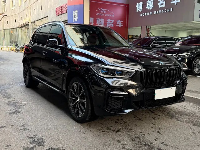BMW X5 — Фото автомобиля 3