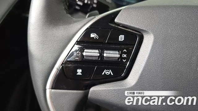 Kia Niro — Фото автомобиля 16