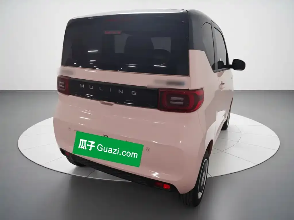 Wuling Motors Hongguang MINIEV 2021 Macaron Premium Edition LFP — Фото автомобиля 4