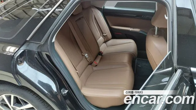 Hyundai Grandeur GN7 — Фото автомобиля 17