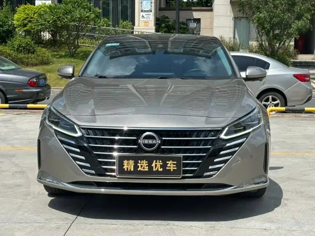 Фотография автомобиля — Nissan Teana