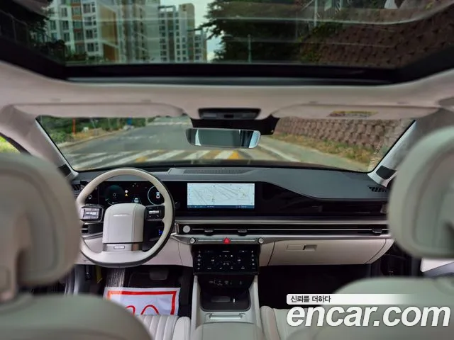 Hyundai Grandeur Grandeur (GN7) 2.5 Бензин 2WD — Фото автомобиля 15