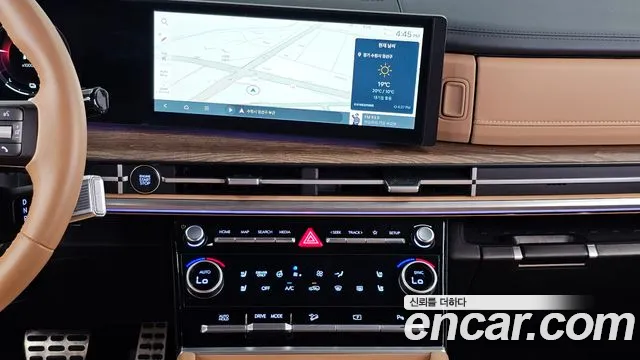 Hyundai Santa Fe — Фото автомобиля 20