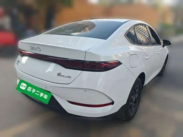 BYD Qin PLUS — Фото автомобиля 6