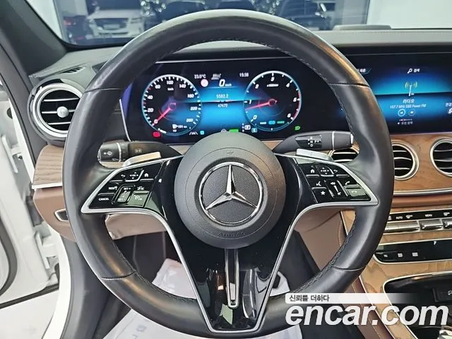 Mercedes-Benz E-Class W213 — Фото автомобиля 9