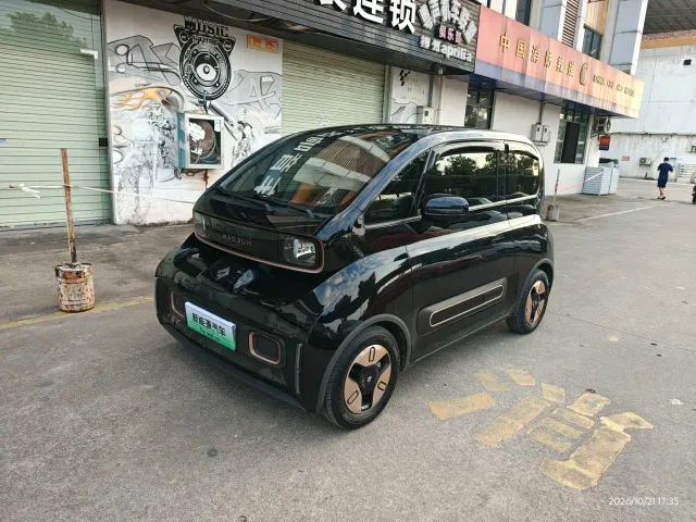Фотография автомобиля — Baojun KiWi EV