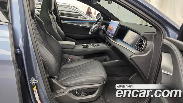 BYD Sealion 7 — Фото автомобиля 11