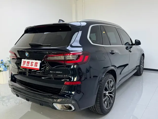 BMW X5 — Фото автомобиля 4