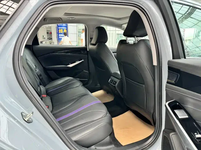 Geely Xingrui — Фото автомобиля 15