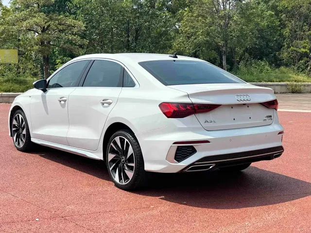 Audi A3 — Фото автомобиля 4