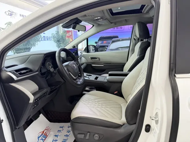 Toyota Granvia — Фото автомобиля 4
