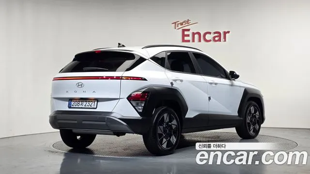 Hyundai Kona SX2 — Фото автомобиля 2