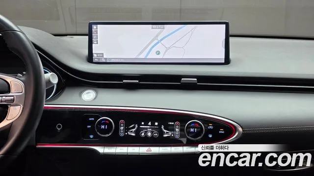 Genesis GV70 — Фото автомобиля 21