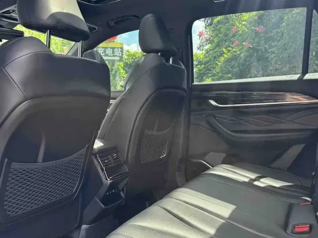 Geely Xingyue L — Фото автомобиля 6