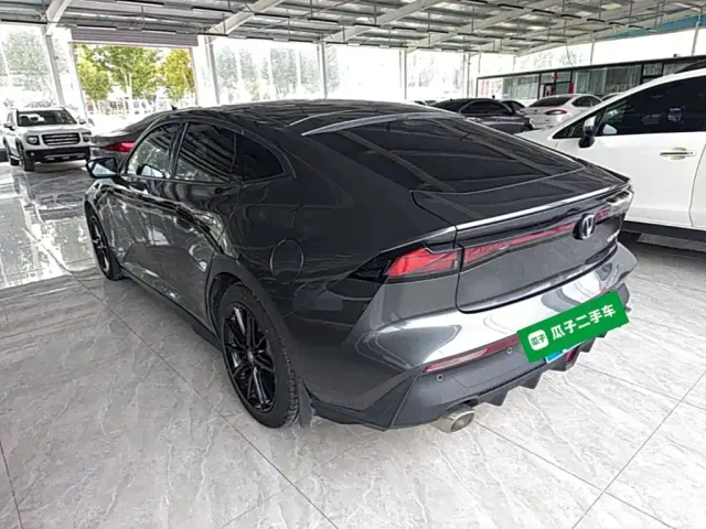 Changan UNI-V — Фото автомобиля 4