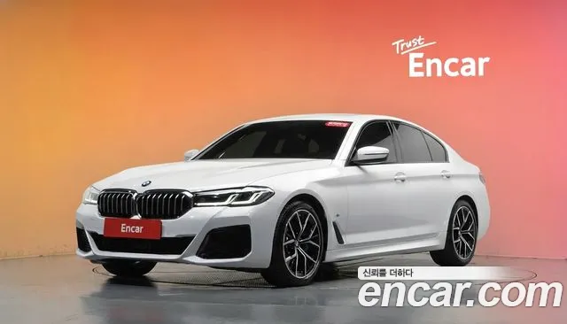 Фотография автомобиля — BMW 5 Series G30